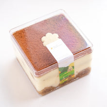 Load image into Gallery viewer, Mini Cakes by LA LA BAKESHOP
