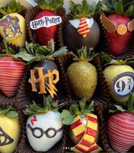 Load image into Gallery viewer, Edible Prints Toronto by Mohammad Mojtahedy