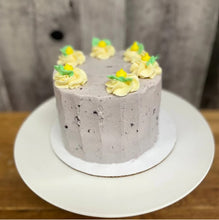 Load image into Gallery viewer, Cakes by Celena's Bakery