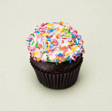 Load image into Gallery viewer, Cupcakes with gluten free, soy free and sugar free options by Tori's Bakeshop