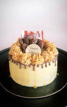 Load image into Gallery viewer, Custom Cakes by Shani Danan