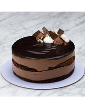 Load image into Gallery viewer, Cakes by The Dessert Lady	