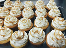 Load image into Gallery viewer, Keto Bakery / Sugar Free / Gluten Free Cupcakes by Yoona. Some dairy free and nut free options	